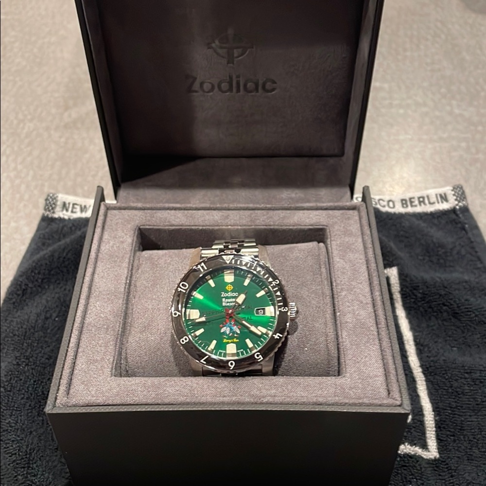 Zodiac Green Dial Silver Watch